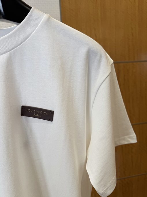 ルイヴィトン LOUIS VUITTON レターロゴ半袖Tシャツ