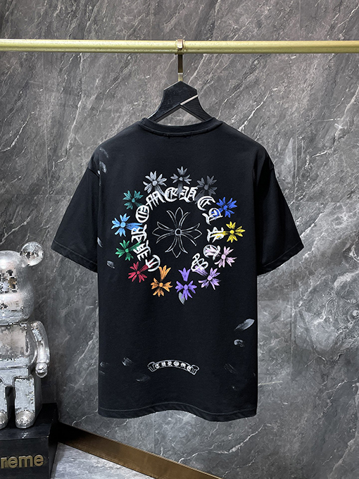 クロムハーツ 馬蹄柄のサンスクリットクロスウォッシュとダメージをした半袖Tシャツ