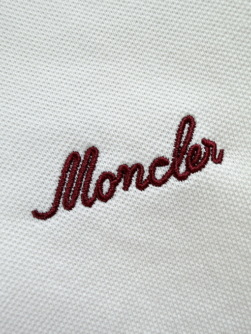 モンクレール Moncler 刺繍入り半袖ポロシャツ