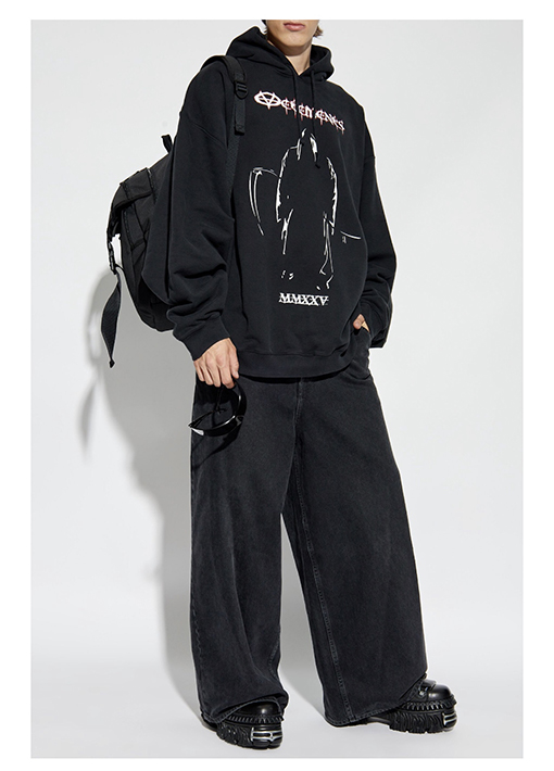 ヴェトモン VETEMENTS 胸にポートレートがプリントされたウォッシュのフード付きスウェットシャツ