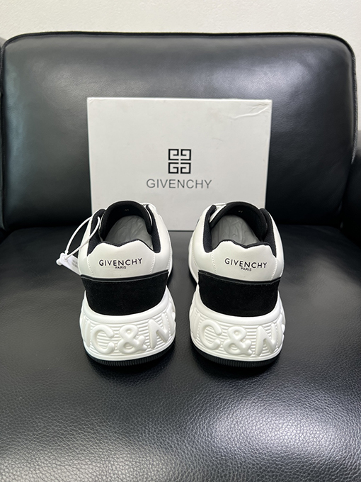 ジバンシイスーパーコピー Givenchy 高品質のスポーツシューズ