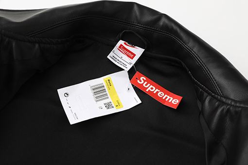 シュプリームコピー X ナイキ  WEEK4 Leather Varsity Jacket 背中にロゴがったレザーのバーシティジャケット