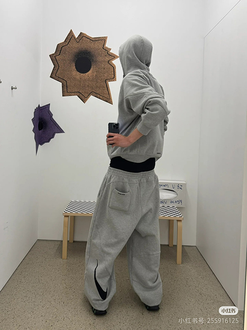 シュプリームコピー X ナイキ  WEEK4 Sweatpant コラボレーションシリーズ 刺繍ロゴ カンガルーポケットパンツ