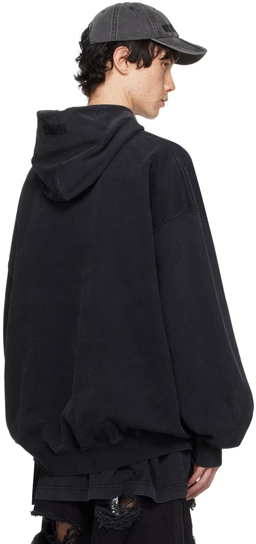 ヴェトモン VETEMENTS 胸にロゴがったウォッシュのフード付きスウェットシャツ