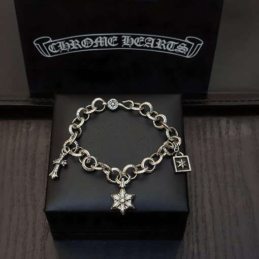 クロムハーツスーパーコピー クラシックなレトロブレスレット