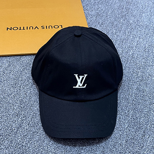 ルイヴィトン LV 高級感とスタイリッシュなベースボールキャップ
