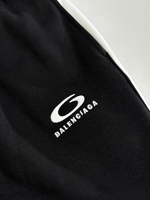 バレンシアガ NBAとの共同円形刺繍入りストレートレッグカジュアルパンツ