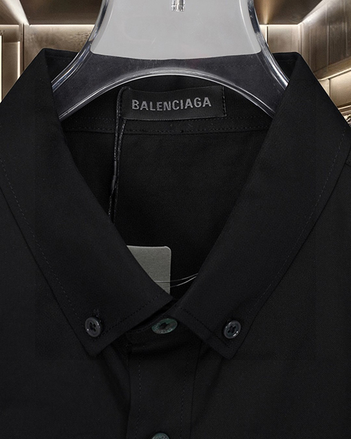 バレンシアガ Balenciaga WiFi バレンタインデー限定の蛍光カラーチェンジロゴプリント長袖ルーズフィットシャツ