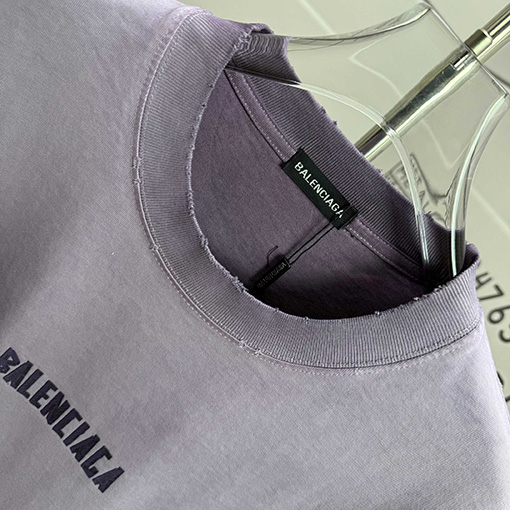 バレンシアガスーパーコピー Balenciaga 洗いざらしのクルーネック半袖Tシャツ