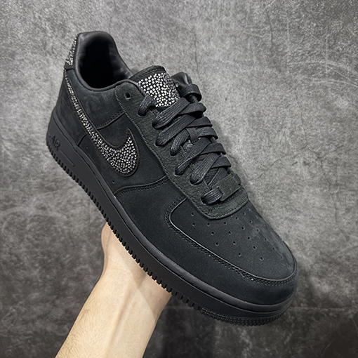 ジャモラント x スワロフスク x ナイキ Nike 多用途で耐久性のあるローカットシューズ