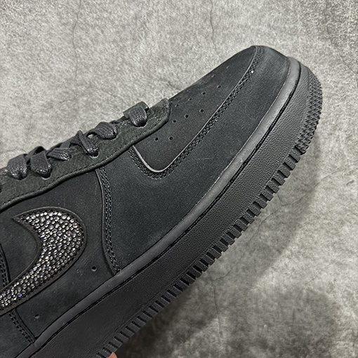 ジャモラント x スワロフスク x ナイキ Nike 多用途で耐久性のあるローカットシューズ