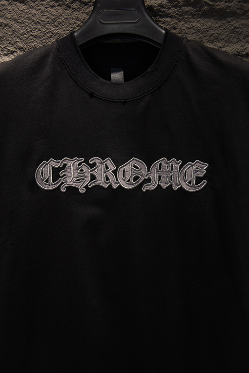 クロムハーツ カスタムアップリケ刺繍半袖Tシャツ