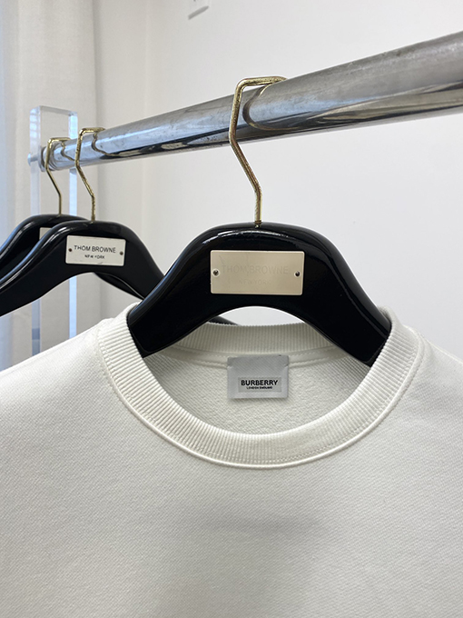 バーバリー BURBERRY 胸にプレミアムプリントのレターロゴが入ったクルーネックスウェットシャツ