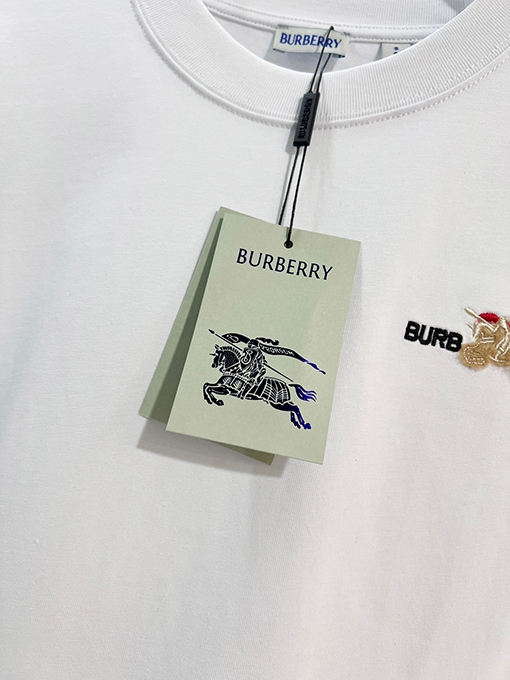 バーバリー BURBERRY クラシックな刺繍りウォーホースロゴクルーネック半袖Tシャツ