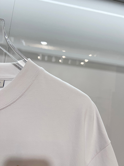 バーバリー BURBERRY クラシックな刺繍りウォーホースロゴクルーネック半袖Tシャツ