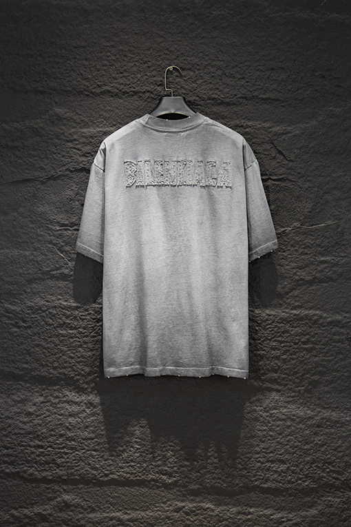バレンシアガ Balenciaga ヘビーデューティーなリバースボトムのパッチワーク刺繍半袖Tシャツ