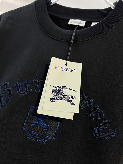 バーバリー BURBERRY 1856 クラシック ウォー ホース ロゴ 刺繍 クルーネック 半袖 Tシャツ