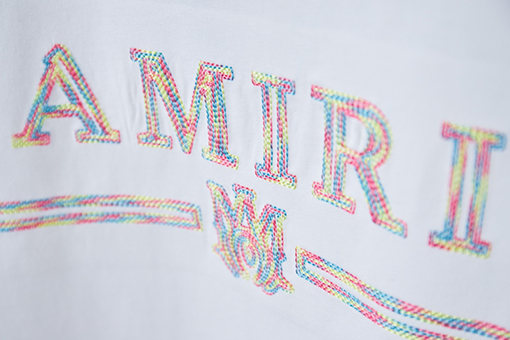 アミリスーパーコピー 新モデル刺繍レターロゴ半袖Tシャツ