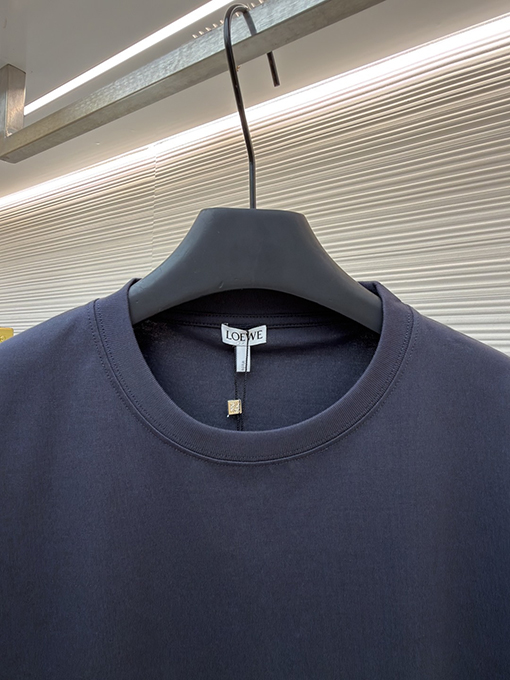 ロエベコピー 無地レーザーエッチング柄クルーネック半袖Tシャツ