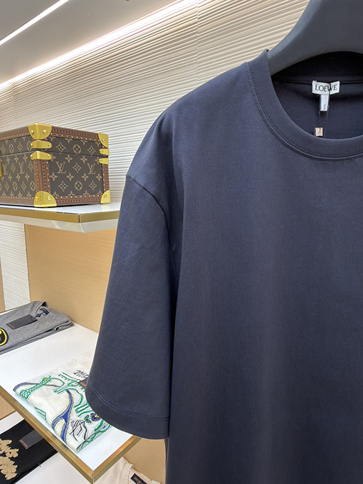 ロエベコピー 無地レーザーエッチング柄クルーネック半袖Tシャツ