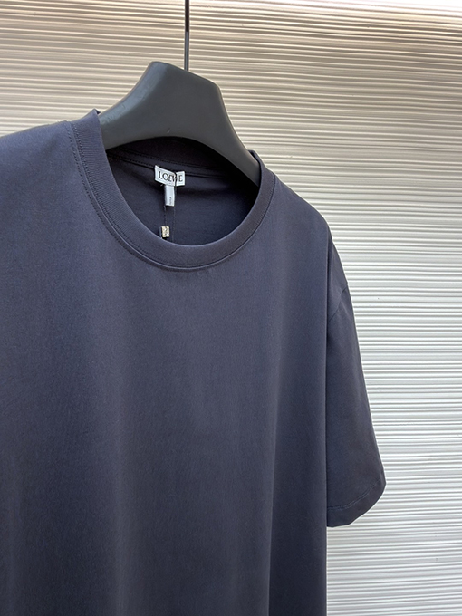 ロエベコピー 無地レーザーエッチング柄クルーネック半袖Tシャツ
