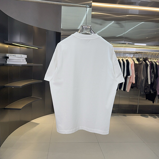 プラダ PRADAト刺繍とスタッズをしたデザインリーズの半袖Tシャツ