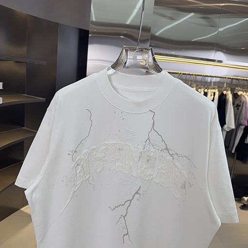 ジバンシイコピー Givenchy 新プリント刺繍ハンドカットシリーズ半袖Tシャツ