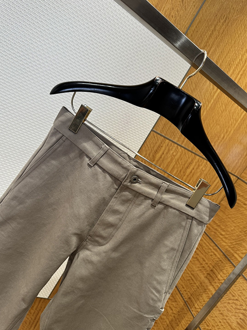 バーバリーコピー チェック柄ワークジーンズ