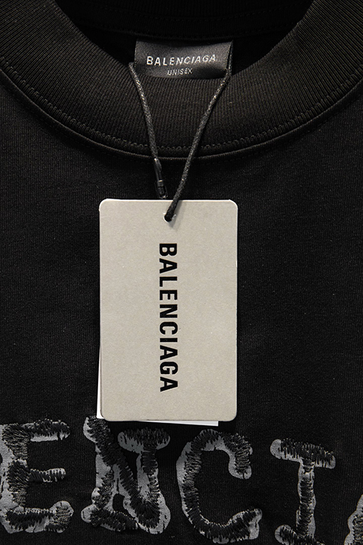 バレンシアガコピー Balenciaga ヘクラシックなヘビーデューティープリントアップリケ刺繍半袖Tシャツ