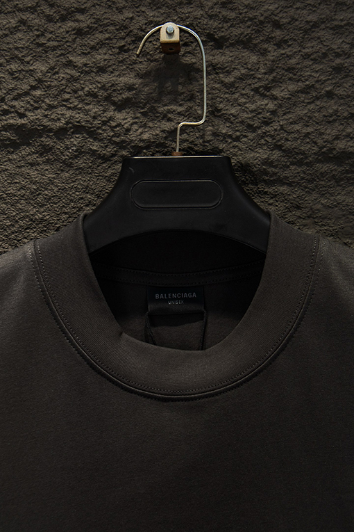バレンシアガコピー Balenciaga 白インクダイレクトプリント半袖Tシャツ