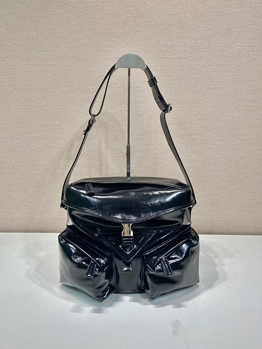 プラダスーパーコピー クラシックなクロスボディメンズバッグ