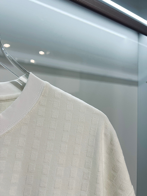 ルイヴィトン Louis Vuitton 全体にモノグラムのテリークロス刺繍パッチワークレターロゴの半袖Tシャツ