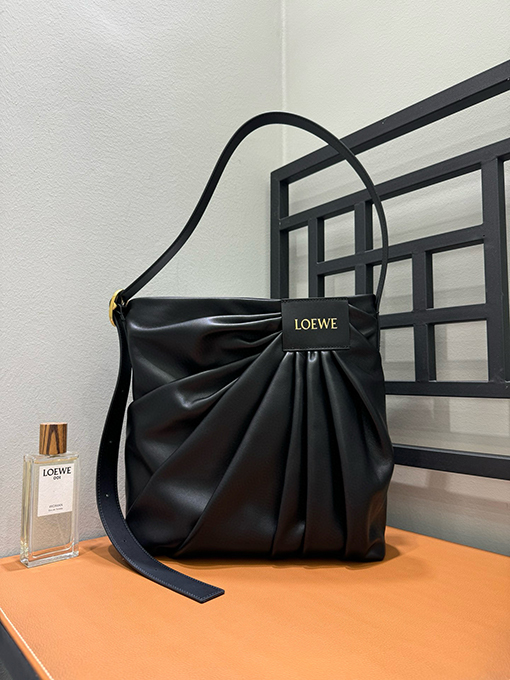 ロエベ Draped レディースナパラムスキンハンドバッグ
