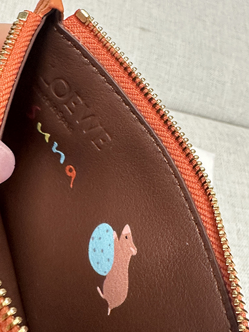 ロエベ 限定カードパック