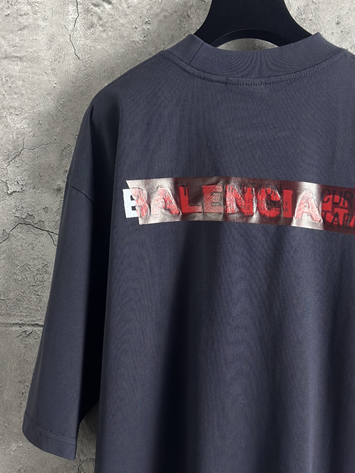 バレンシアガ Balenciaga テープ刺繍半袖Tシャツ