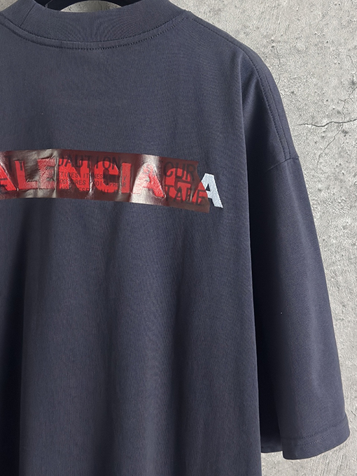 バレンシアガ Balenciaga テープ刺繍半袖Tシャツ