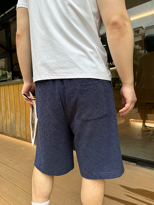 ルイヴィトンコピー クラシックなエンボスのテリークロスショートパンツ