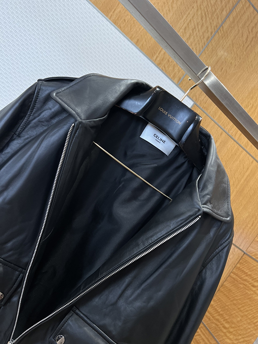 セリーヌ 高級ラペルレザージャケット
