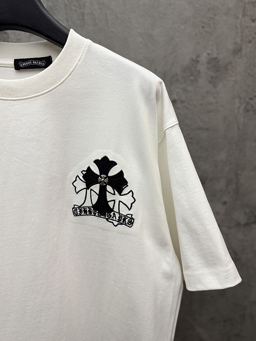 クロムハーツ アメリカンスタイルのレーザー刺繍入り半袖Tシャツ