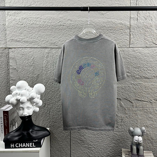 クロムハーツ 重工業なダメージヴィンテージスタイル立体なカラーホットフィックスラインストーン付き半袖Tシャツ