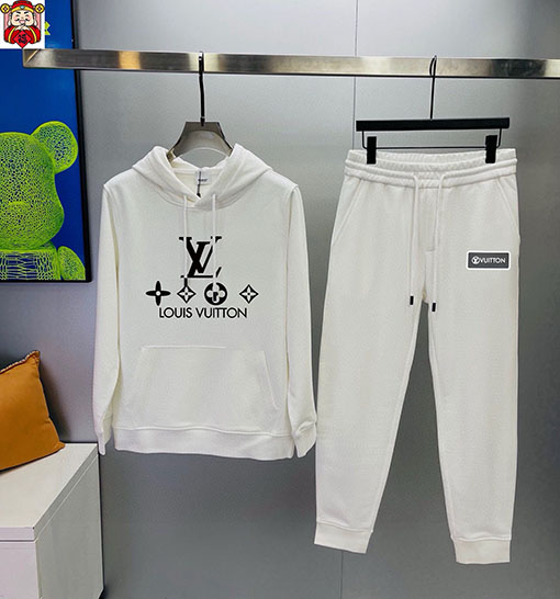 ルイヴィトン LOUIS VUITTON 新モデル人気のフード付きスウェットシャツとパンツのセット