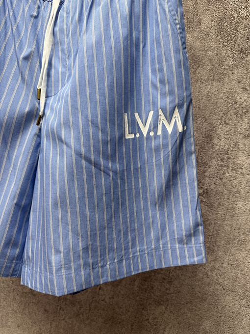ルイヴィトン LV ファレルウィリアムスの新作ストライプショーツ