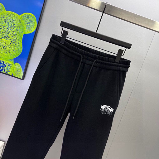 モンクレール 新しいパーカーとパンツのセット