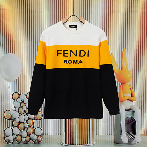 フェンディ FENDl 秋と冬に人気のクルーネックニットセーター