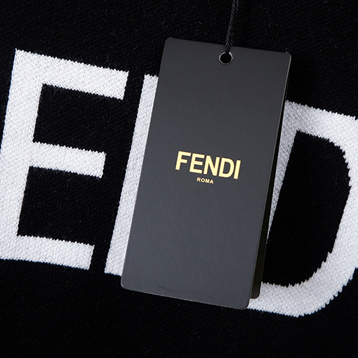 フェンディスーパーコピー FENDl 人気のロゴジャカードニットクルーネックセーター