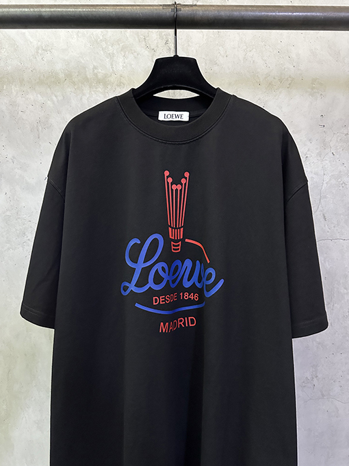ロエベコピー 春のファッションショーラウンドネック半袖Tシャツ