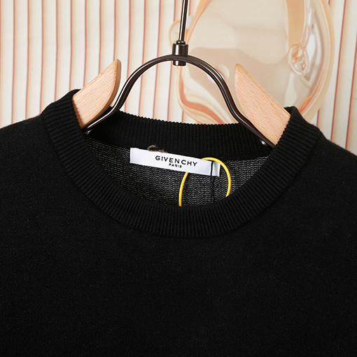 ジバンシイ GIVENSHY ジャカード織りのクルーネックニットセーター