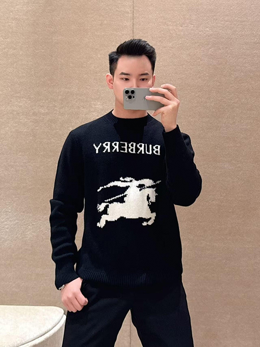 バーバリーコピー BURBERRY ウォーホース ジャカードニットウェア