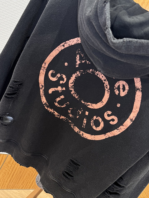 アクネストゥディオズスーパーコピー Acne Studios ダメージプリントの破れたフード付きジップアップスウェットジャケット