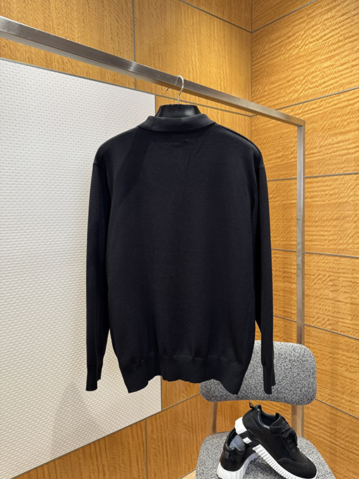セリーヌ 刺繍入りニットポロシャツ